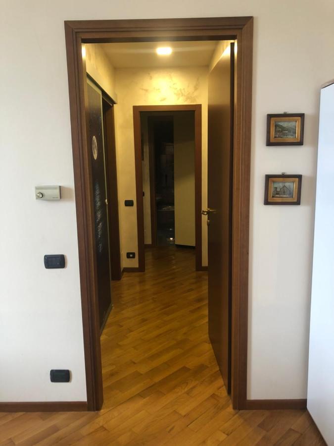 Casa Mic & Tig Διαμέρισμα Μενάτζιο Εξωτερικό φωτογραφία
