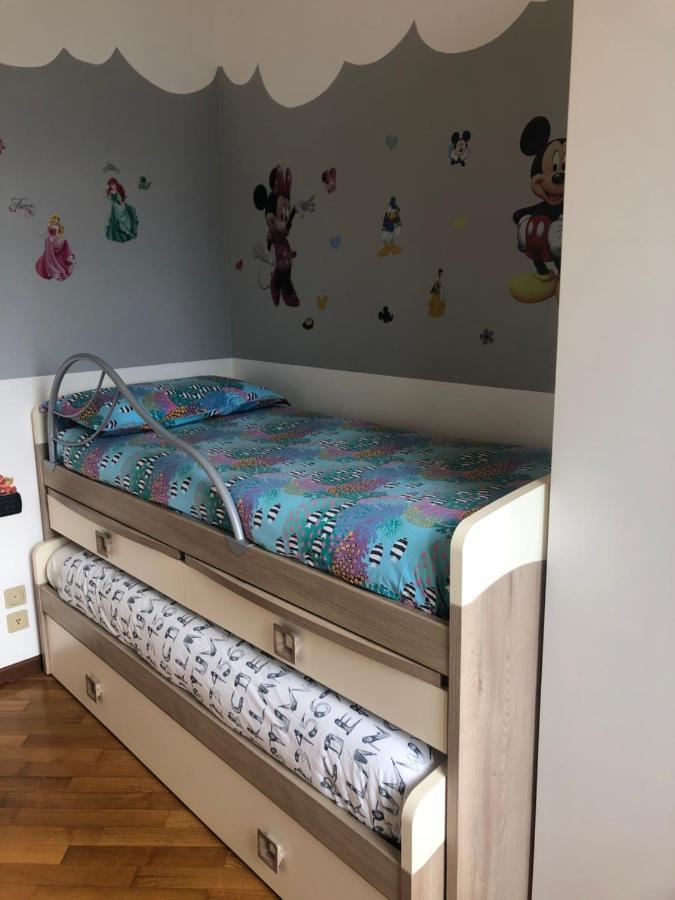 Casa Mic & Tig Διαμέρισμα Μενάτζιο Εξωτερικό φωτογραφία